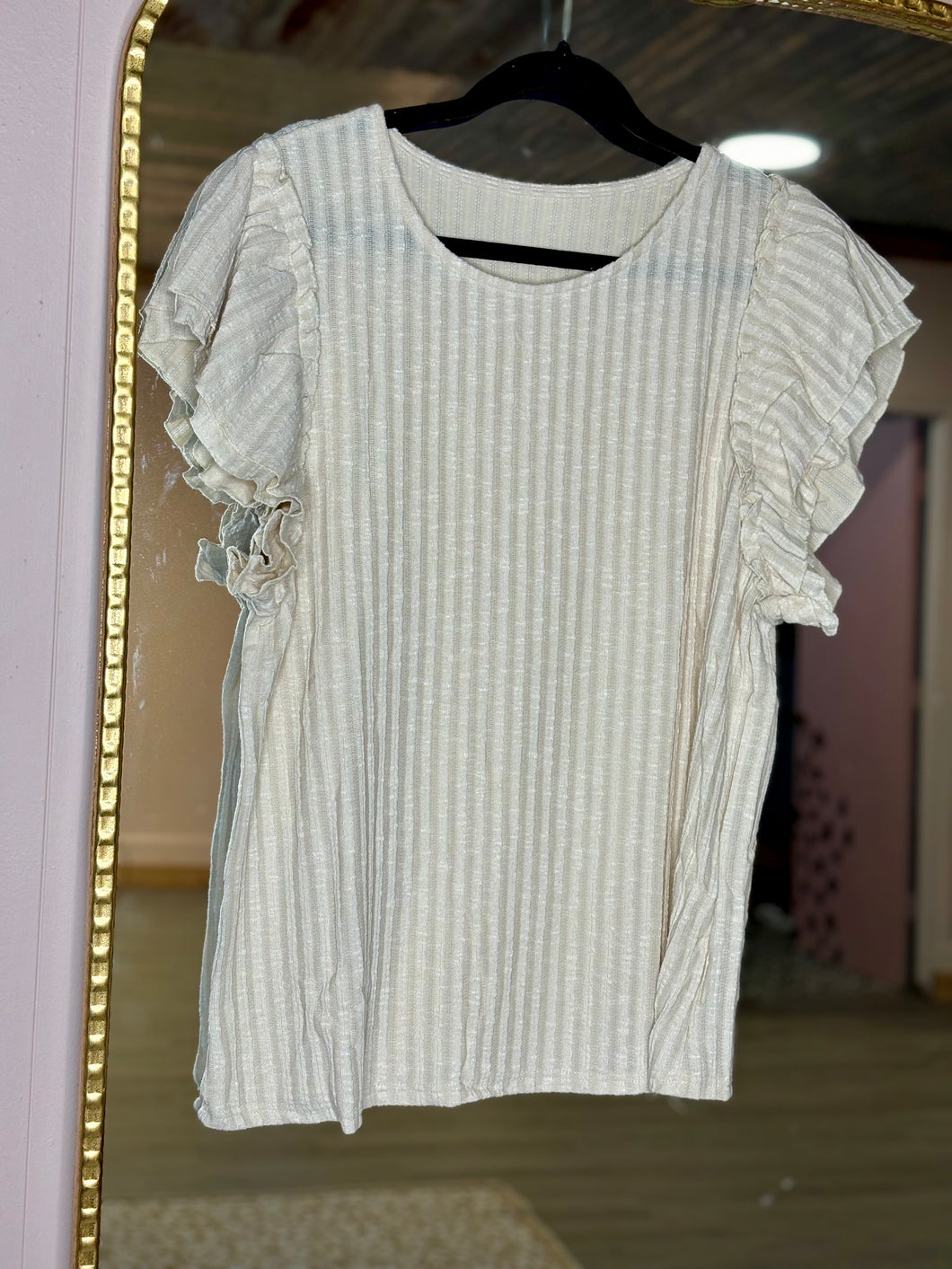 Ruffle sleeve tee